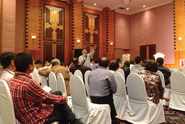 Chủ tịch SHB: "Ở tuổi này, đừng lo tôi làm bậy”
